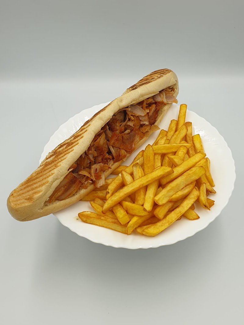 DONNER KEBAB LA PLAZA FLORIDA ( HALAL ) - restaurante en Alicante, Alicante, España