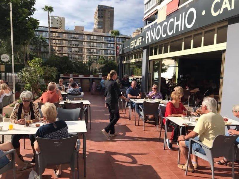 Eetcafé Pinocchio - restaurante en Benidorm, Alicante, España