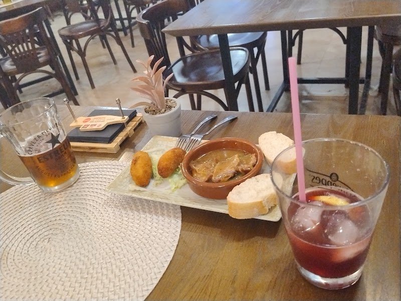 EL BAR - restaurante en Calpe, Alicante, España