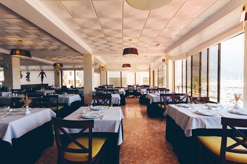 EL CANTAL RESTAURANTE ARROCERIA - restaurante en Calpe, Alicante, España