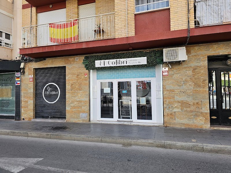 El Colibrì cafeteria bar - restaurante en Torrevieja, Alicante, España