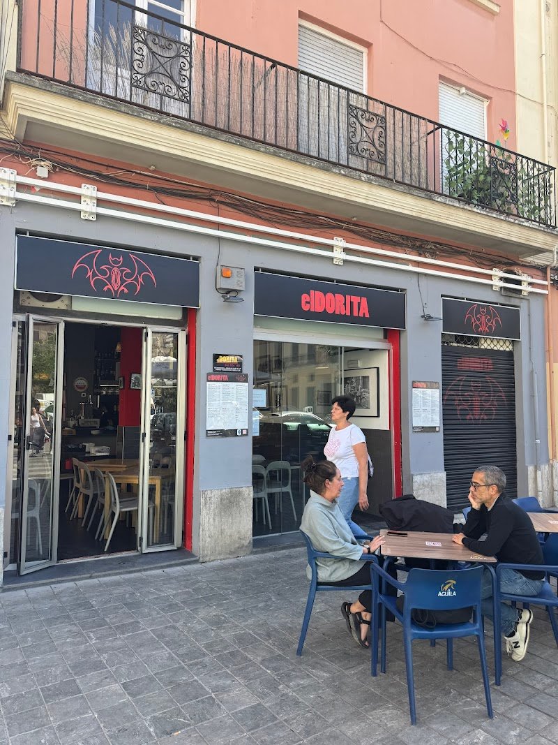El Dorita 🦇 - restaurante en Valencia, Valencia, España