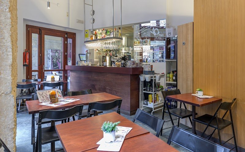 El León bar - restaurante en Valencia, Valencia, España