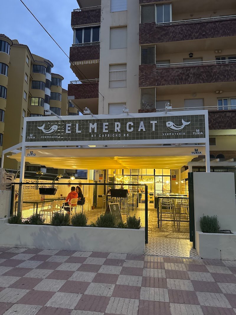 El Mercat Vermuteria - restaurante en Xeraco, Valencia, España