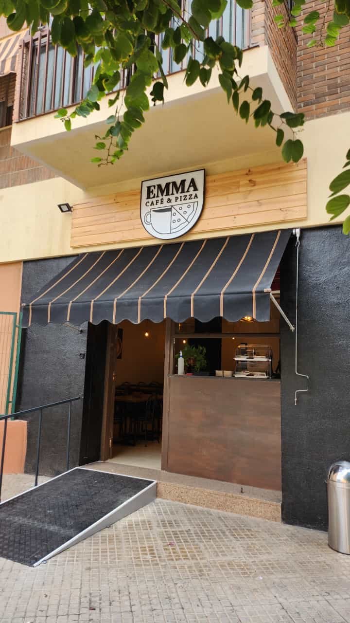 Emma Café & Pizza - restaurante en Alicante, Alicante, España