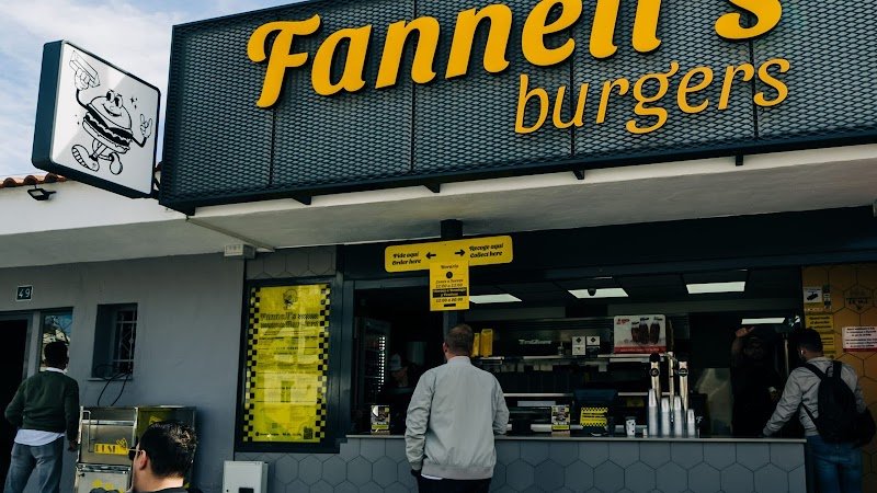 Fanneli's Burger Jávea - Burgers y smash burgers - restaurante en Jávea, Alicante, España