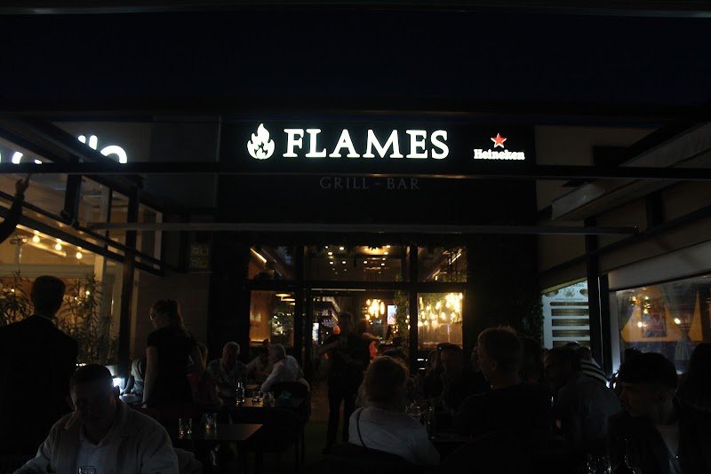Flames Grill Bar - restaurante en Orihuela Costa, Alicante, España
