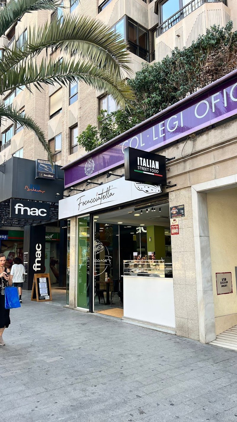 Focacciatella Luceros - restaurante en Alicante, Alicante, España