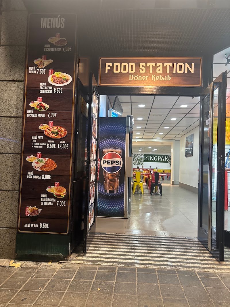 Food station - restaurante en Alicante, Alicante, España