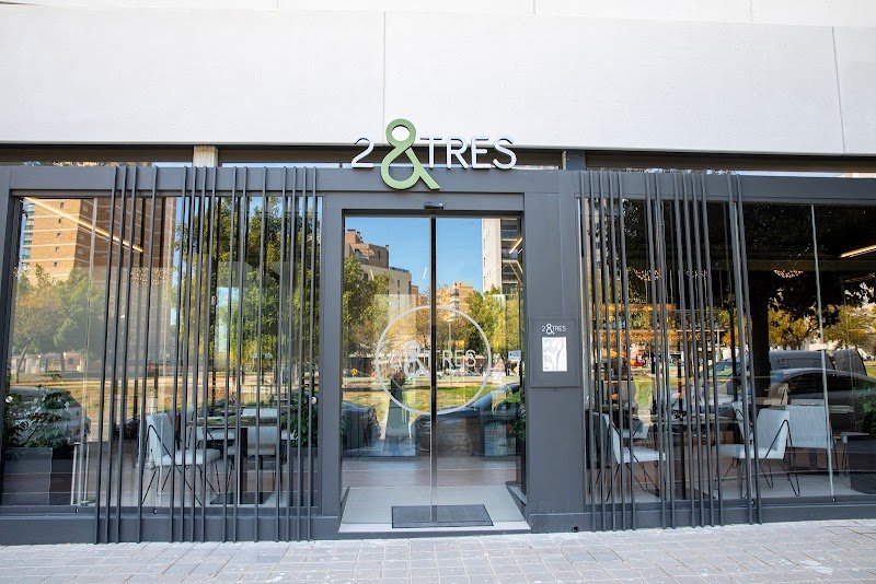 Gastro Bar 2&TRES - restaurante en Alicante, Alicante, España