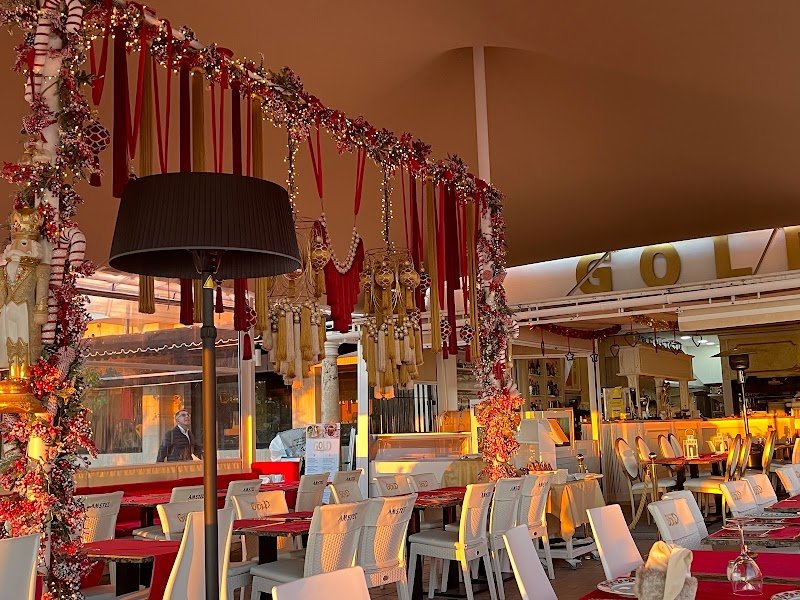 Gold Puerto Banús - restaurante en Marbella, Málaga, España
