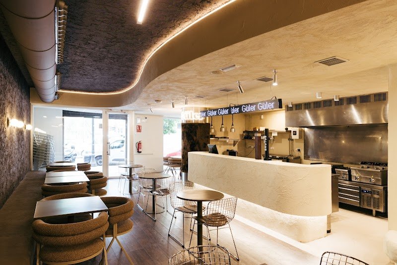 GÜLER - restaurante en Valencia, Valencia, España