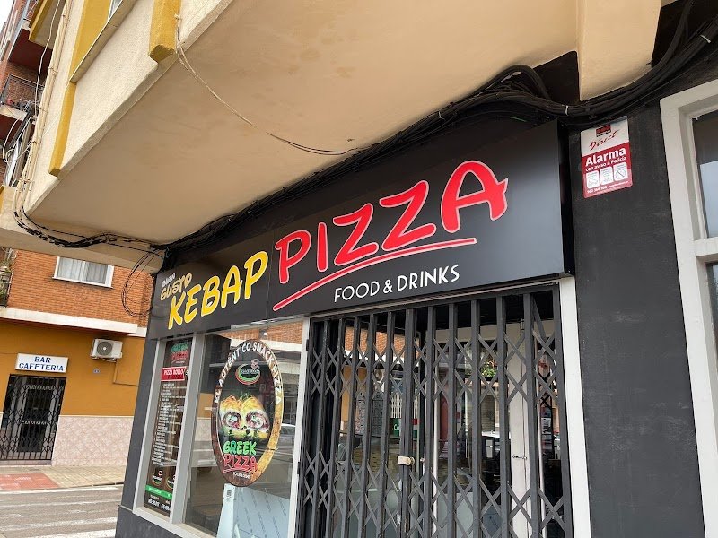 Gusto kebab pizza - restaurante en Dénia, Alicante, España