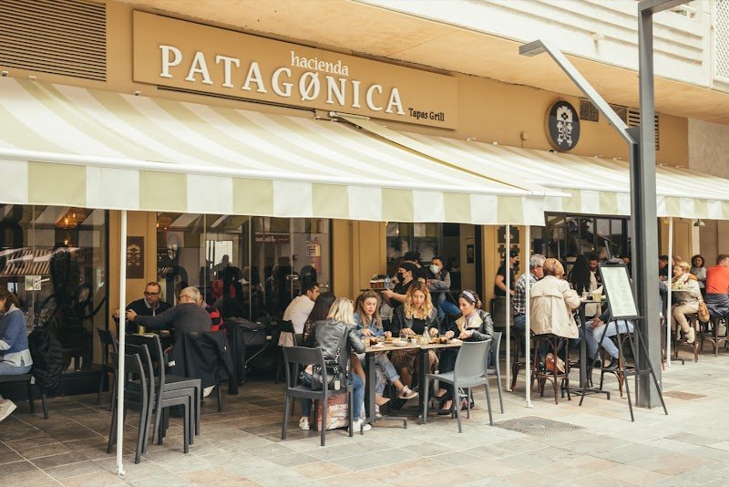 HACIENDA PATAGONICA Tapas Grill - restaurante en Marbella, Málaga, España