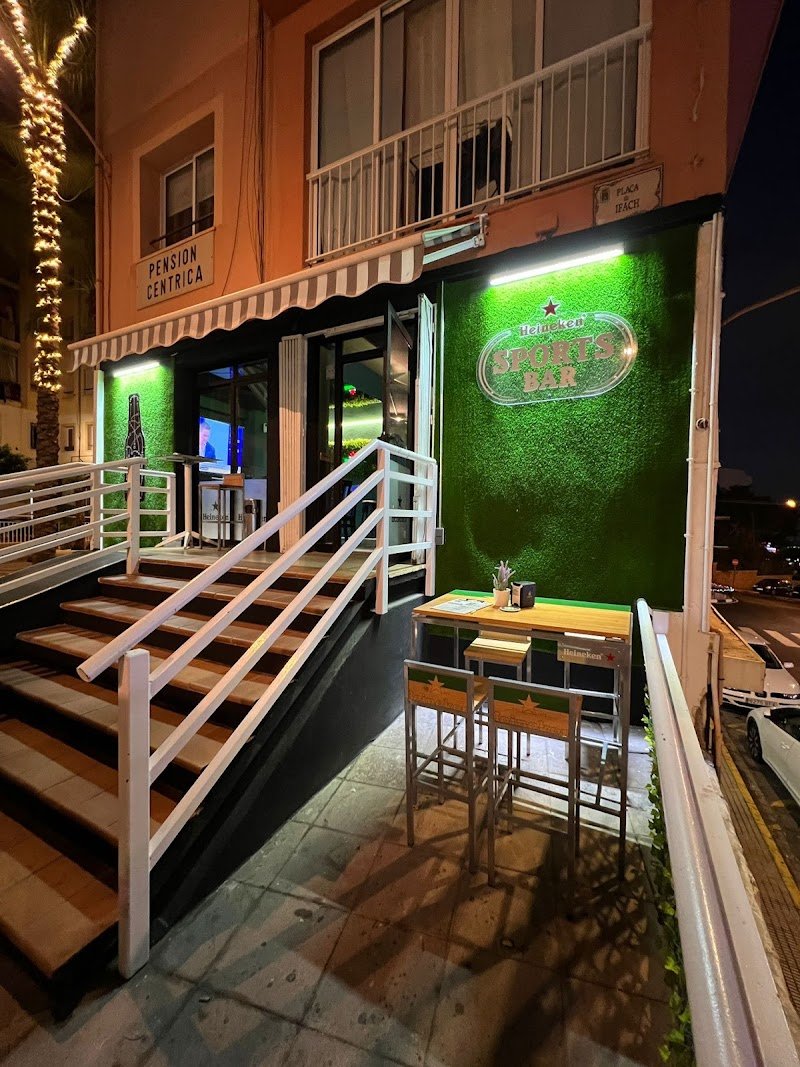 Heineken Sports Bar Calpe - restaurante en Calpe, Alicante, España