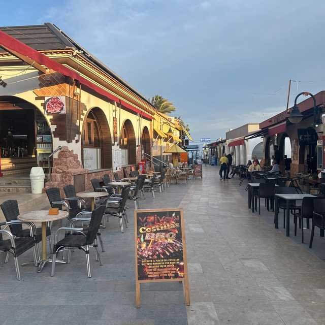 Heladería El Vaiven - restaurante en Pilar de la Horadada, Alicante, España