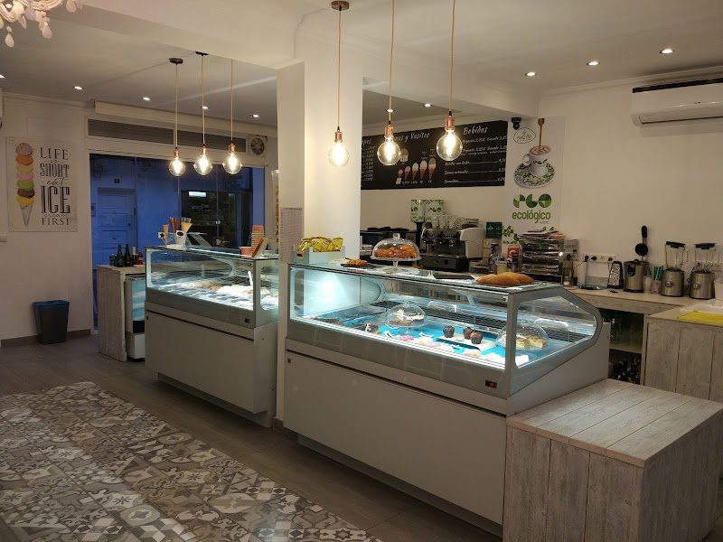 Heladería Kafé Glacé. - restaurante en Calpe, Alicante, España