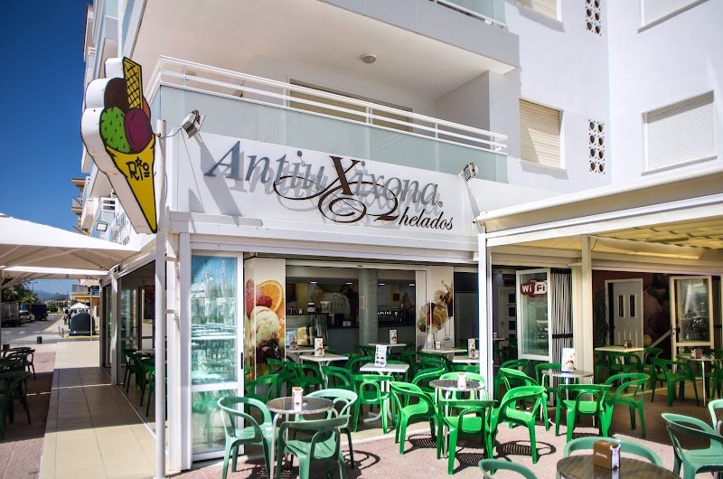 Heladería RIO 2.0 cerveceria - restaurante en Daimús, Valencia, España