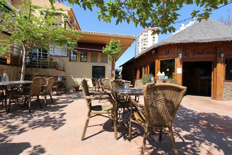 Hostal Mont Royal - restaurante en Alicante, Alicante, España