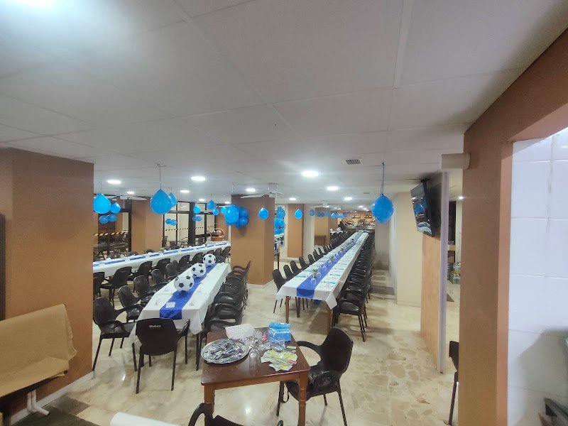 HUGOL Faro MENJAR & AMICS. - restaurante en Cullera, Valencia, España