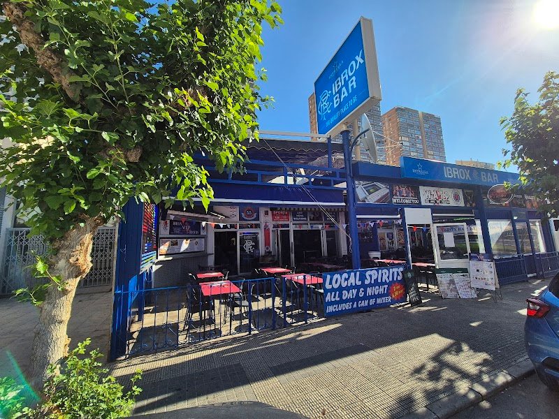 Ibrox Bar Benidorm - restaurante en Benidorm, Alicante, España