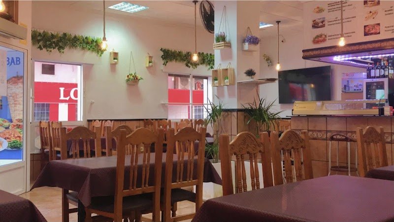Indian Shimla Spice & Kebab & Pizza - restaurante en Torrevieja, Alicante, España