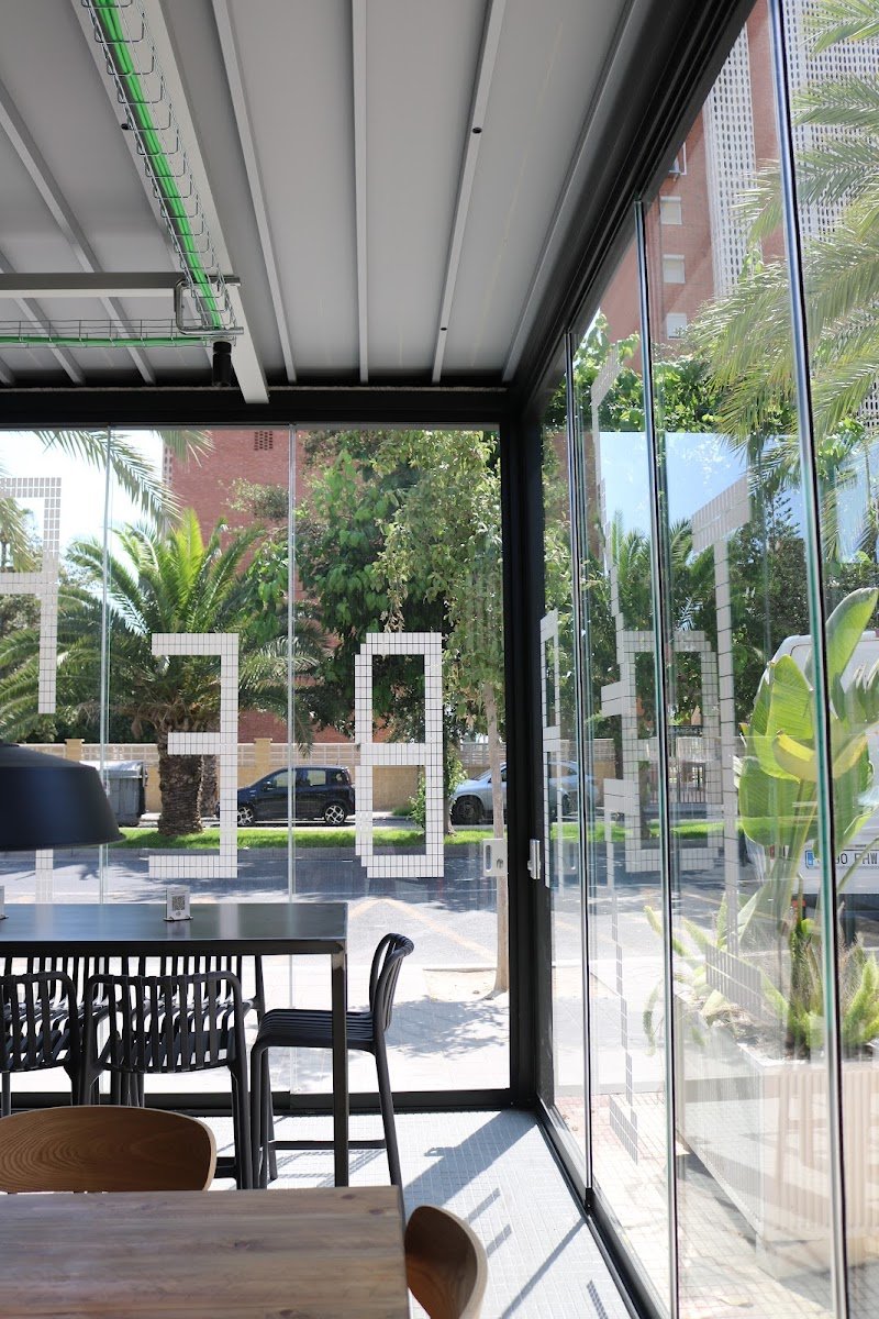 Infraganti Pizza Bar | Pizzería Playa San Juan Alicante - restaurante en Alicante, Alicante, España