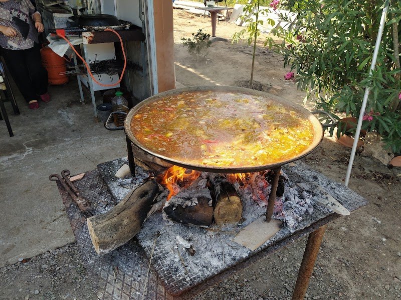 Jardín de la Mar Arroceria - restaurante en Sagunto, Valencia, España