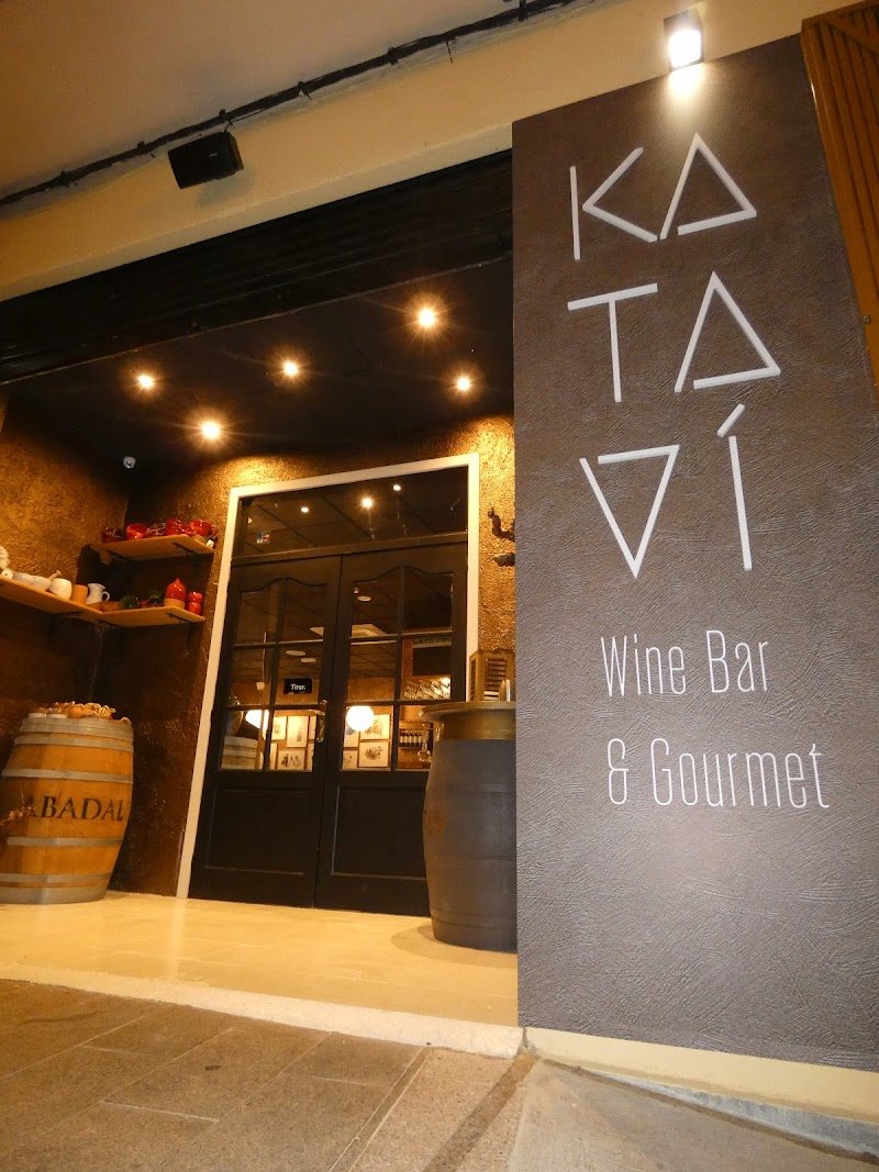 Katavi - Wine bar & Gourmet - restaurante en Alfaz del Pi, Alicante, España
