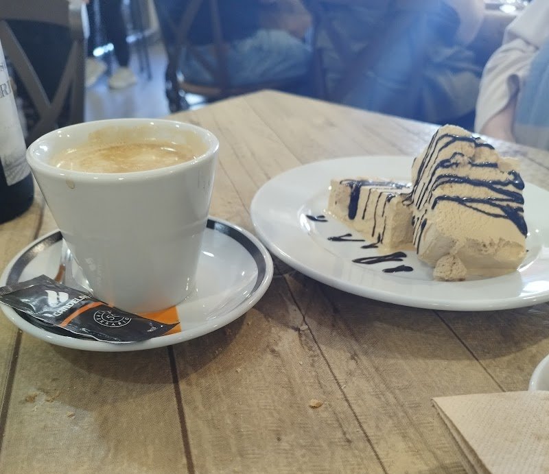 L'Envic BAR Y TAPAS - restaurante en Oliva, Valencia, España