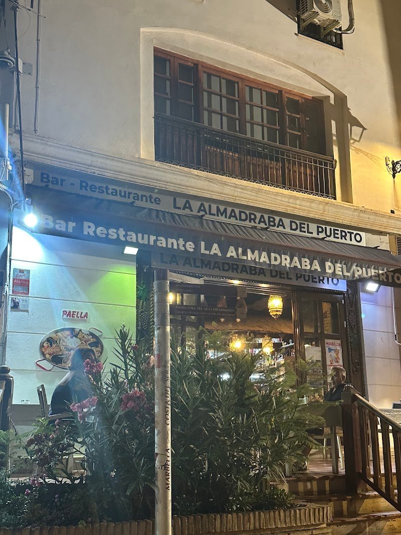 La Almadraba del Puerto - restaurante en Marbella, Málaga, España