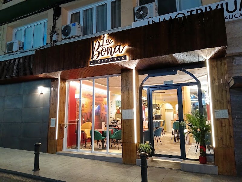 La Bona Gastrobar & Cafetería - restaurante en Alicante, Alicante, España
