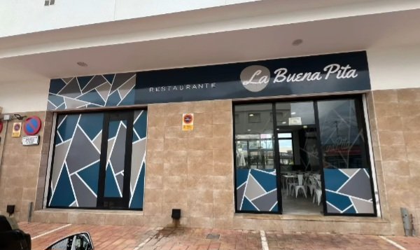 La Buena Pita - Plaza nueva - restaurante en Pilar de la Horadada, Alicante, España