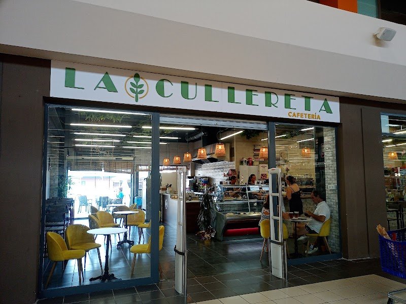 La Cullereta - restaurante en Cullera, Valencia, España
