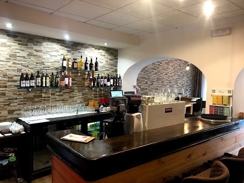 La Experiencia, café y vinobar - restaurante en Moraira, Alicante, España