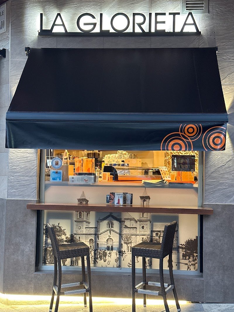 La Glorieta Cafe - restaurante en Torrevieja, Alicante, España
