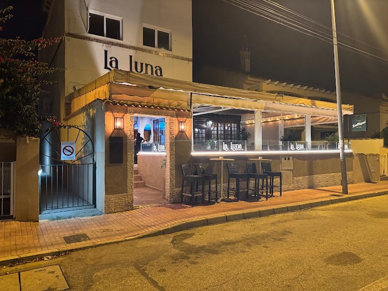 La Luna Restaurante - restaurante en Orihuela Costa, Alicante, España