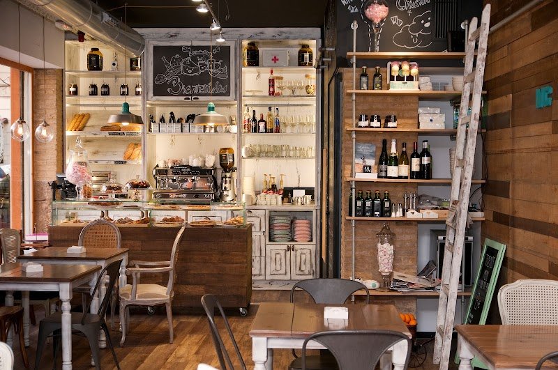 La Petite Brioche Sorní - restaurante en Valencia, Valencia, España