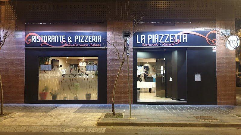 La Piazza Almazora, Castellón - restaurante en Almassora, Castellón, España