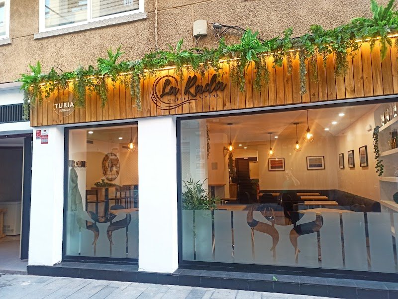 La Rada Coffee & Wine - restaurante en Gandía, Valencia, España
