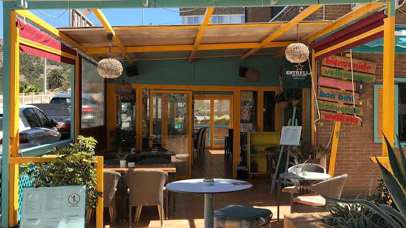 LA ROCA BAR & RESTAURANTE - restaurante en Alfaz del Pi, Alicante, España