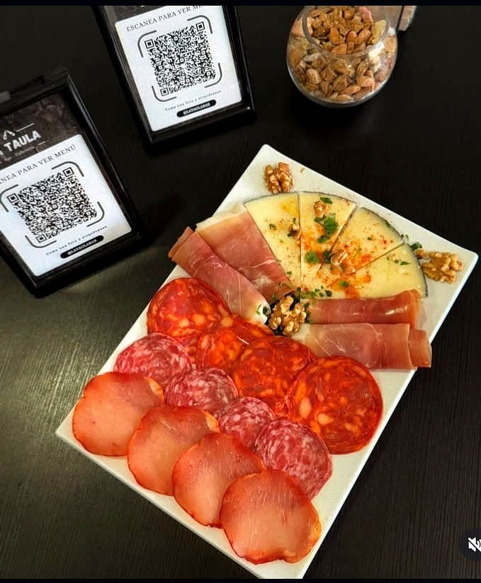LA TAULA - restaurante en Valencia, Valencia, España