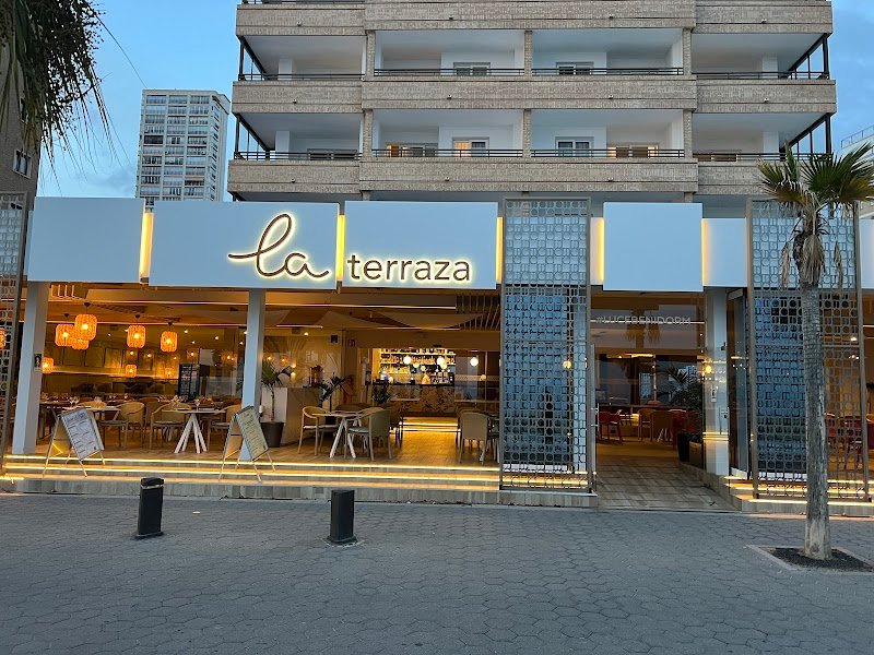 La Terraza Comodoro - restaurante en Benidorm, Alicante, España