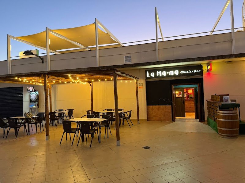 LaMama MusicBar - restaurante en Sagunto, Valencia, España
