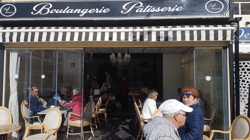 Le Café Français - restaurante en Alfaz del Pi, Alicante, España