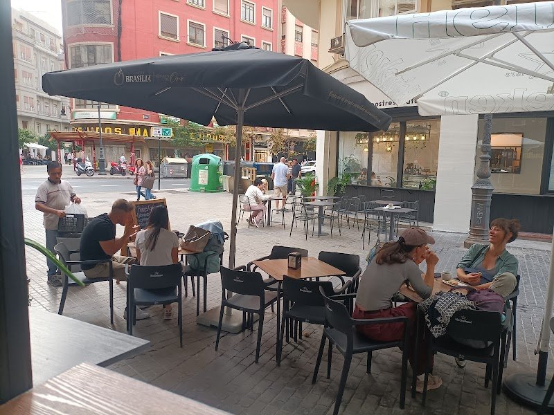 Le Petit Café Ciutat Vella Tapas Desayunos Almuerzos - restaurante en Valencia, Valencia, España
