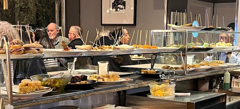 Lekune Bar - restaurante en Marbella, Málaga, España