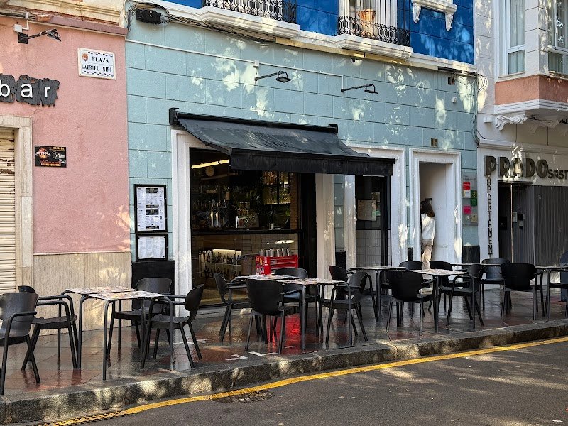 Linea7 Coffee Bar & Cocktail - restaurante en Alicante, Alicante, España
