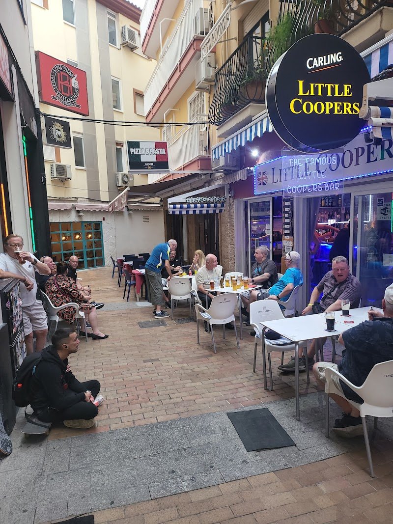 Little Coopers - Benidorm - restaurante en Benidorm, Alicante, España