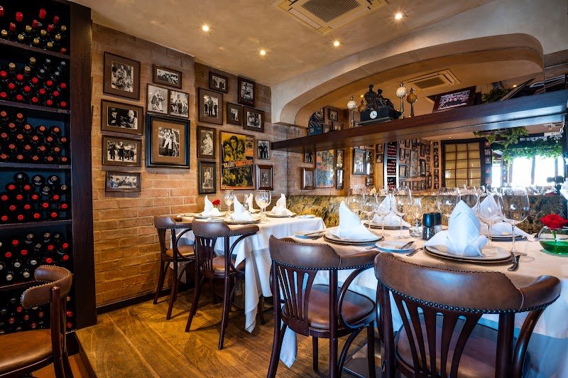 Los Bandidos en Puerto Banús, Marbella - restaurante en Marbella, Málaga, España